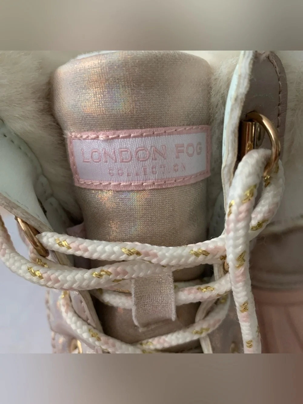 London Fog Boots Girls Size 3 Pink Faux Fur Lace Up Winter Snow Rain FNF21Y5 EUC